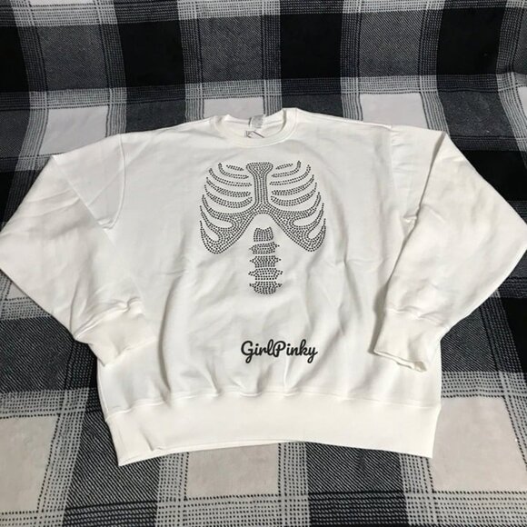 VS PINK BLING HALLOWEEN SWEATSHIRT WHITE & BLACK SKELETON RHINESTONES - Picture 1 of 7